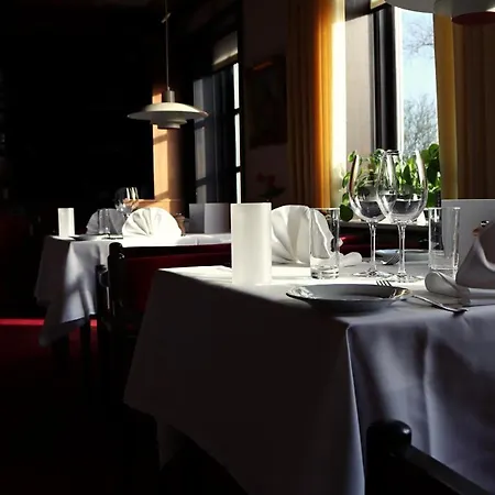 ホテル Aalbaek Badehotel
