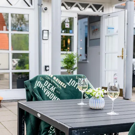Aalbaek Badehotel ホテル Ålbæk