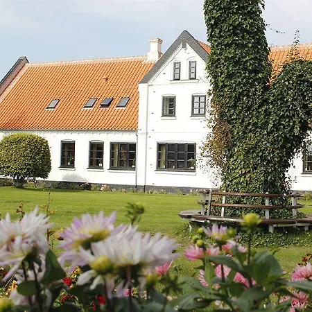 Aalbæk Gl. Kro Hotel